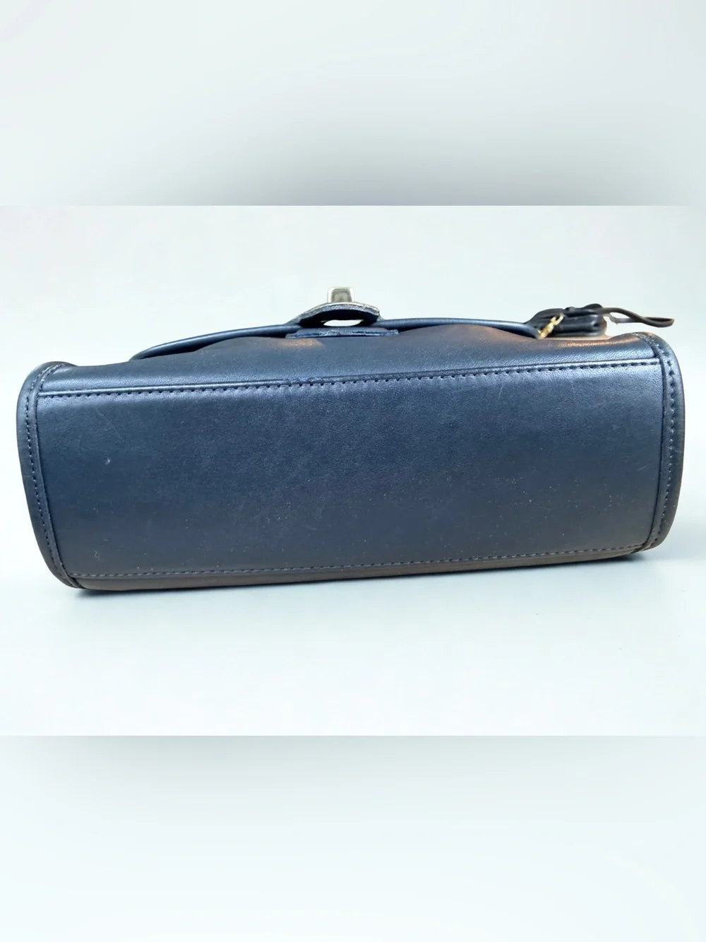 VINTAGE Coach Shelburne Flap 9038 Navy Blue Leather Crossbody + Dust Bag - MINT